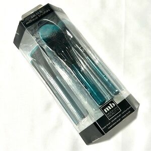 Modern Beauty Makeup Brush Set